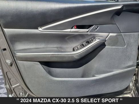 Used 2024 MAZDA CX-30 AWD 2.5 S w/ Select Sport Pkg image 11