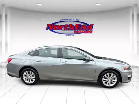 Used 2024 Chevrolet Malibu LT image 2