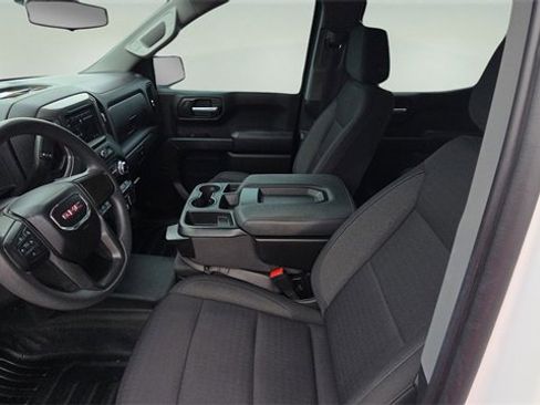 Used 2023 GMC Sierra 1500 Pro w/ Pro Value Package image 21