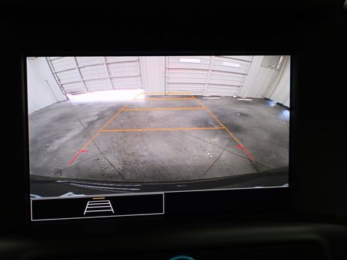 Used 2024 GMC Terrain SLE image 49