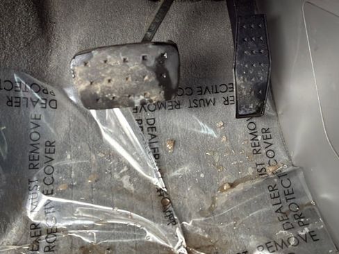 Certified 2022 Cadillac XT6 Premium Luxury image 16