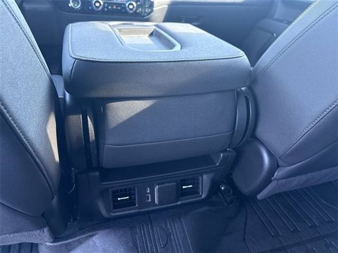 Certified 2023 GMC Sierra 1500 SLT image 21