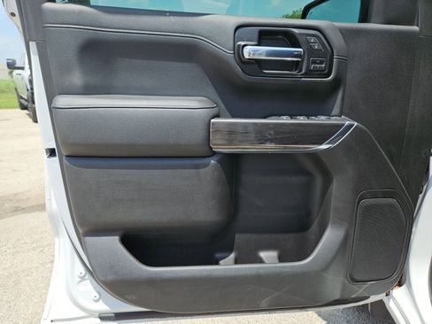 Used 2019 Chevrolet Silverado 1500 LTZ w/ LTZ Texas Edition RWD image 11