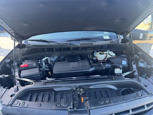 Used 2021 Chevrolet Silverado 1500 LT Trail Boss image 31