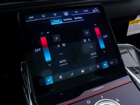 New 2025 Cadillac Escalade IQ Luxury 1 image 21