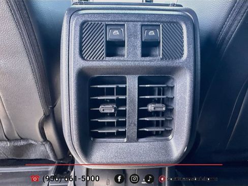 Used 2025 Ford Bronco Outer Banks AWD/4WD image 23