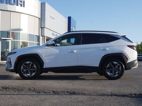 Used 2025 Hyundai Tucson SEL FWD image 13