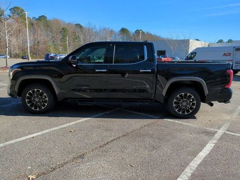 Used 2024 Toyota Tundra Limited image 7