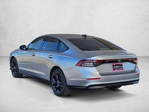 New 2025 Honda Accord SE image 9