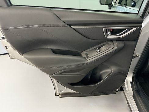 Used 2020 Subaru Forester Limited image 28