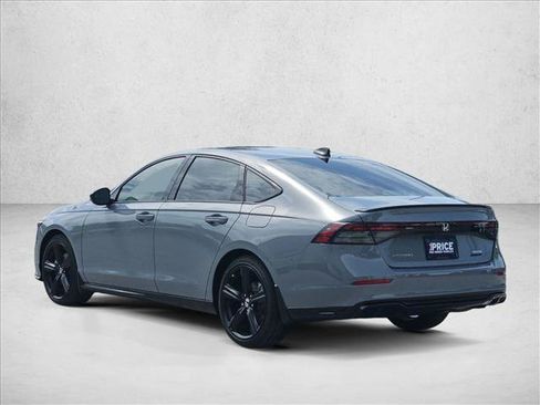 Used 2023 Honda Accord Sport image 8