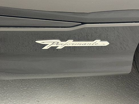 Used 2024 Lamborghini Urus Performante AWD/4WD image 26