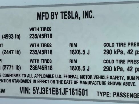 Used 2018 Tesla Model 3 Long Range AWD/4WD image 38