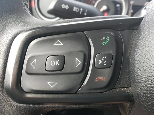 Used 2025 Jeep Gladiator Rubicon w/ Safety Group AWD/4WD image 23