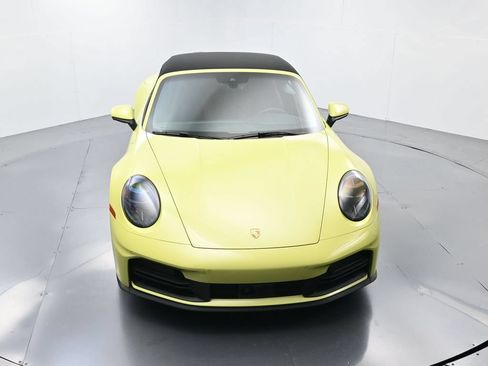 Certified 2025 Porsche 911 Carrera RWD image 34