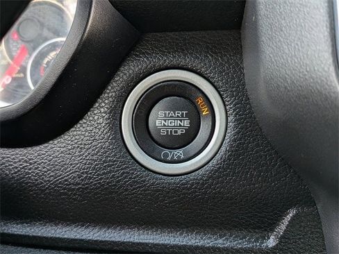 Used 2022 RAM 2500 Big Horn w/ Cold Weather Group image 27