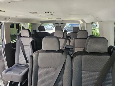 Used 2020 Ford Transit 150 XLT image 35