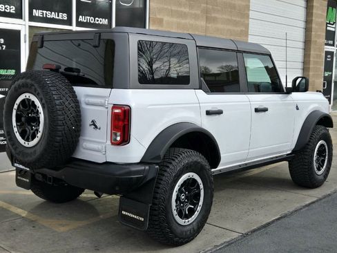 Used 2023 Ford Bronco Black Diamond w/ Sasquatch Package image 5