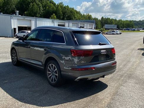 Used 2018 Audi Q7 3.0T Premium Plus w/ Premium Plus Package AWD/4WD image 7