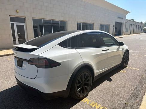 Used 2022 Tesla Model X AWD/4WD image 4