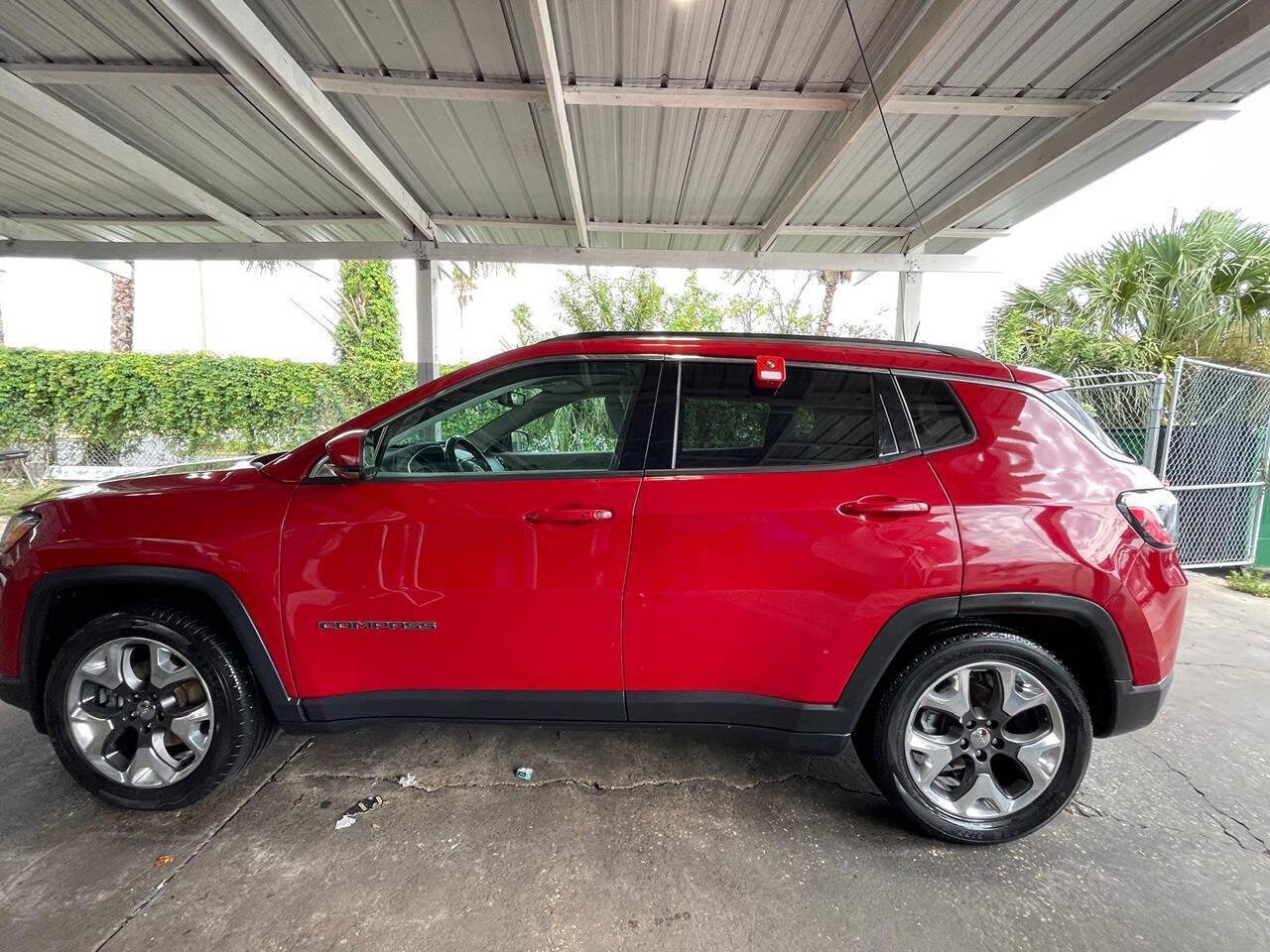Used 2019 Jeep Compass Limited FWD image 8