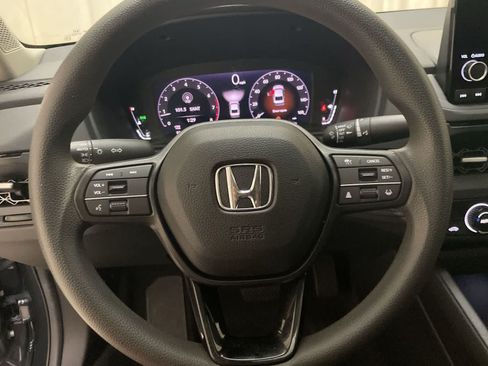 Used 2024 Honda Accord EX image 12