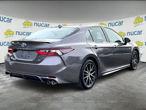 Used 2024 Toyota Camry SE image 6