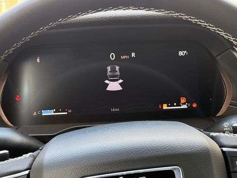 New 2026 Jeep Grand Cherokee Laredo image 18