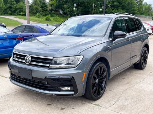 Used 2021 Volkswagen Tiguan SE R-Line image 1
