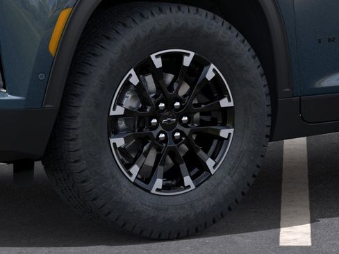 New 2026 Chevrolet Traverse Z71 image 9