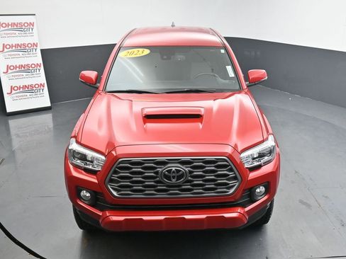 Used 2023 Toyota Tacoma TRD Sport w/ Black Out Package (TMS) image 26