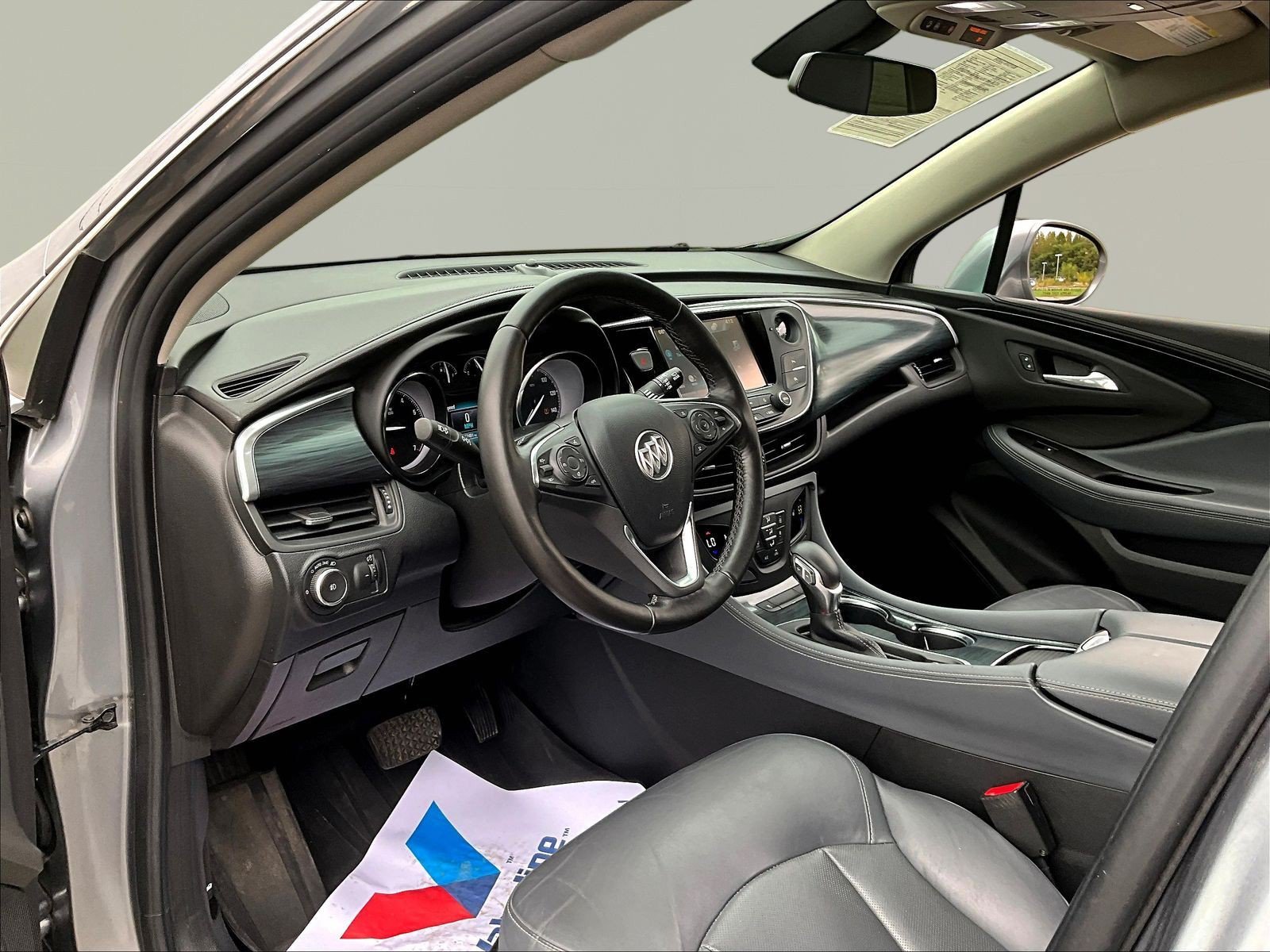 Used 2019 Buick Envision Essence FWD image 17