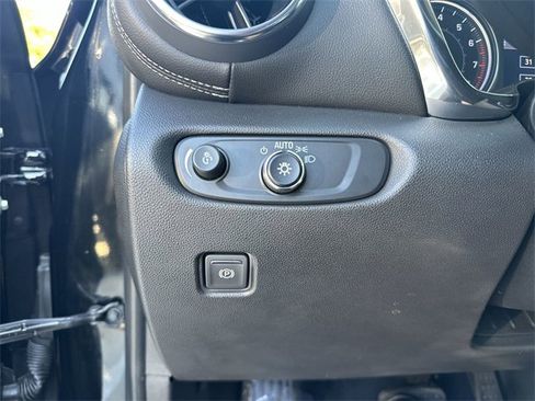 Used 2023 Chevrolet Blazer LT w/ Convenience Package image 20