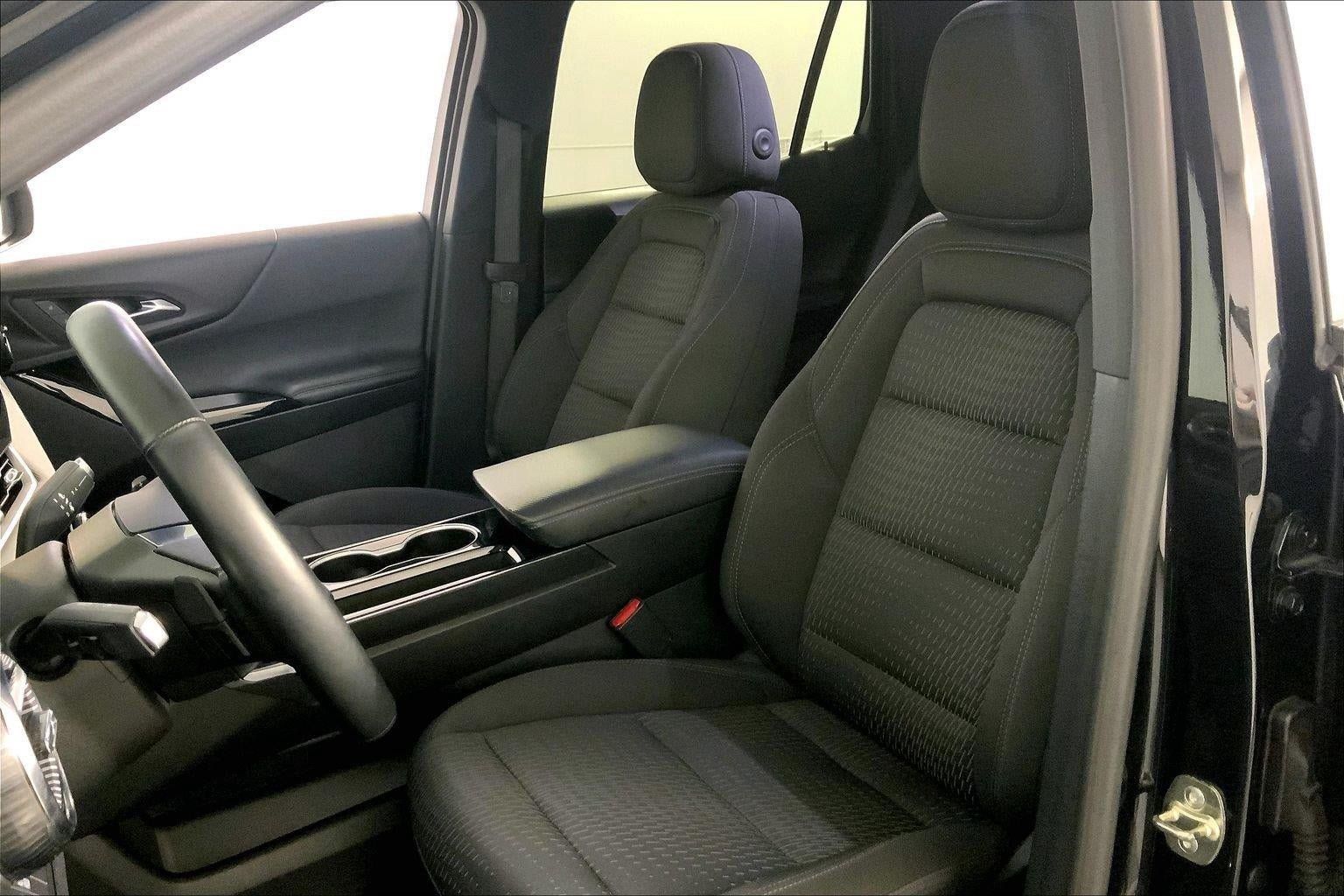 Used 2025 Chevrolet Equinox LT FWD image 22