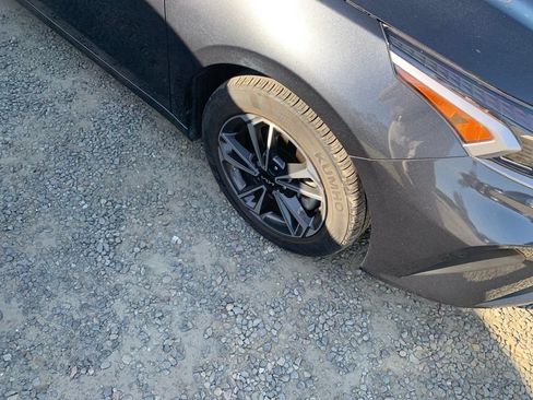 Used 2023 Kia Forte LXS FWD image 5