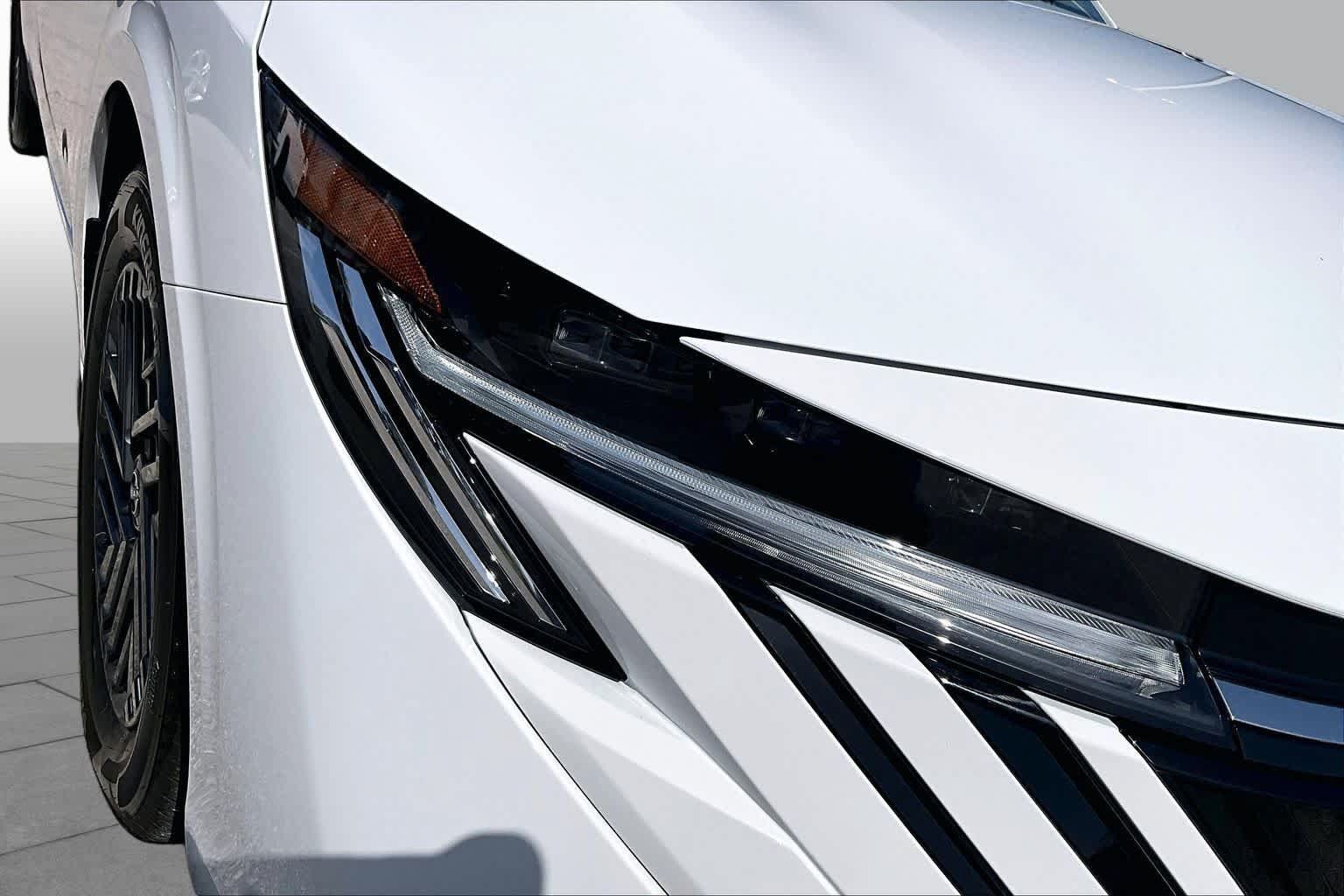 New 2026 Nissan Sentra SV w/ SV Convenience Package FWD image 13
