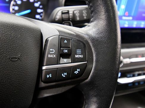 Used 2020 Ford Explorer XLT w/ Equipment Group 202A AWD/4WD image 22