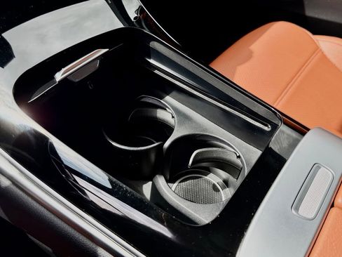 Used 2023 Mercedes-Benz GLC 300 image 29