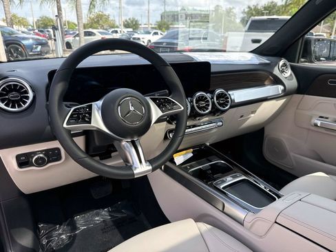 New 2026 Mercedes-Benz GLB 250 image 16