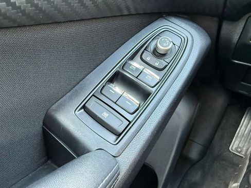 Used 2023 Subaru Ascent 8-Passenger AWD/4WD image 27