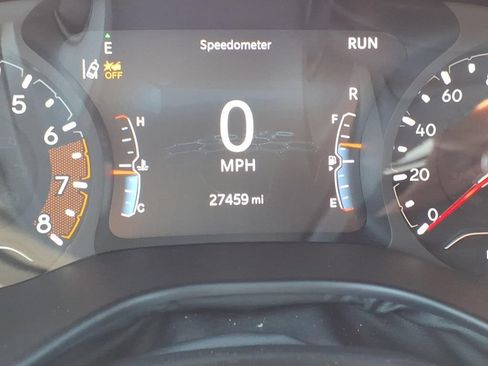 Used 2024 Jeep Compass Latitude AWD/4WD image 21