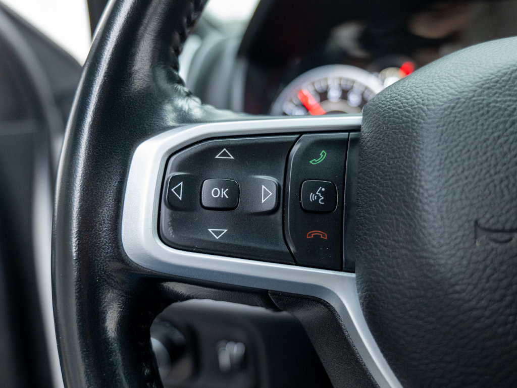 Used 2023 RAM 1500 Big Horn AWD/4WD image 38