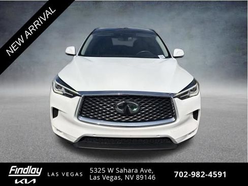 Used 2019 INFINITI QX50 Essential w/ Proactive Package AWD/4WD image 2