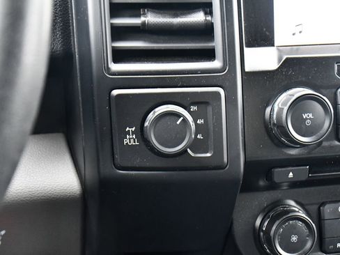 Used 2018 Ford F150 XL w/ Equipment Group 101A Mid image 26