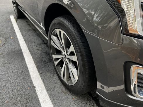 Used 2021 Ford Expedition Limited image 11