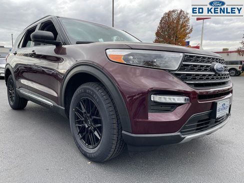 Used 2022 Ford Explorer XLT w/ Equipment Group 202A image 25