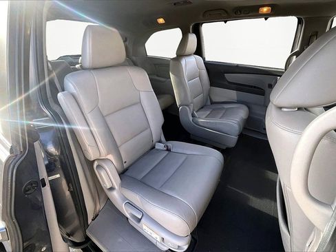 Used 2015 Honda Odyssey EX-L image 27