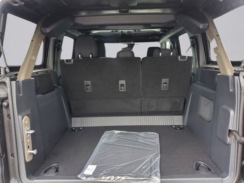 New 2025 Ford Bronco Big Bend AWD/4WD image 10
