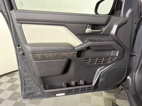 Used 2024 Toyota Tacoma Limited image 8