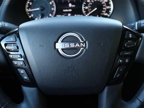 Used 2024 Nissan Armada SL AWD/4WD image 28